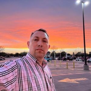 Meet your Posher, Thomas